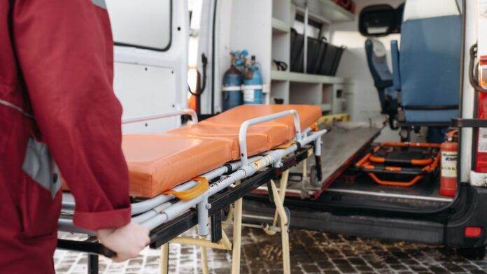 Улюблена Україна шаблони (3) Українці врятували поляка на водоймі Дика Охла у місті Зелена Гура
