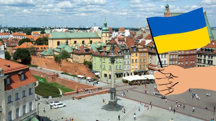 Замковая площадь где будет отмечаться День Независимости Украины в Варшаве
